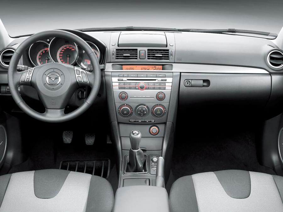  Mazda3 5-Door 2006 года  (EU) (фото 17 из 21)